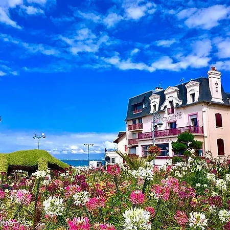 Outre-mer - Le Couchant 3*